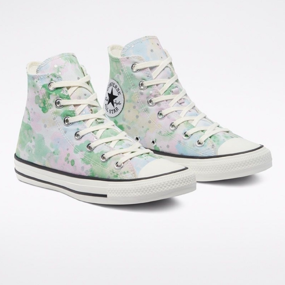 Converse Womens Chuck Taylor All Star Hi Top